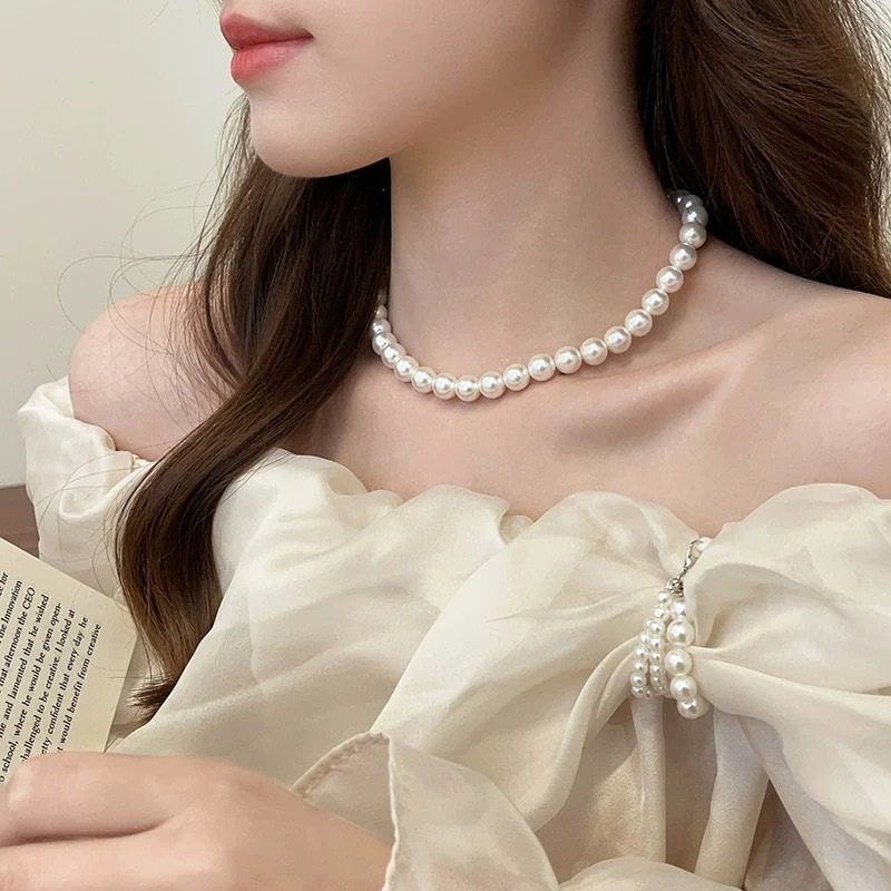 Grade a Glass Beads Shijia Pearl Necklace Internet Celebrity Style High-End Millet Bead Clavicle Chain Versatile Ingot Buckle Necklace
