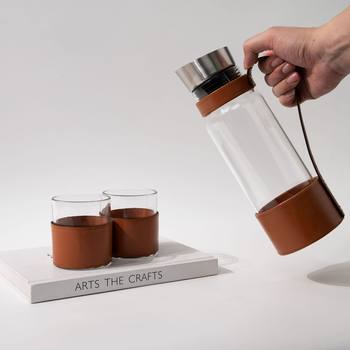 Modern Light Luxury Leather Transparent Glass Cold Water Jug Portable Camping Wine Jug Water Jug Vessel Creative Ornament Desktop