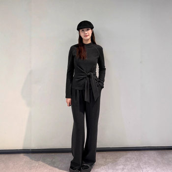 Half Turtleneck Lace-Up Velvet Suit for Women 2025 New Slimming Look Design Autumn and Winter Waist Wide Leg Pants Two-Piece Set