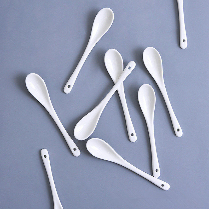 Ceramic spoon coffee spoon seasoning stirring pure white spoon wholesale advertising Cup ceramic spoon factory direct wholesale