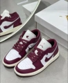 Aj1 pure original - white smoke red