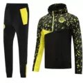 Dote half pull windbreaker suit