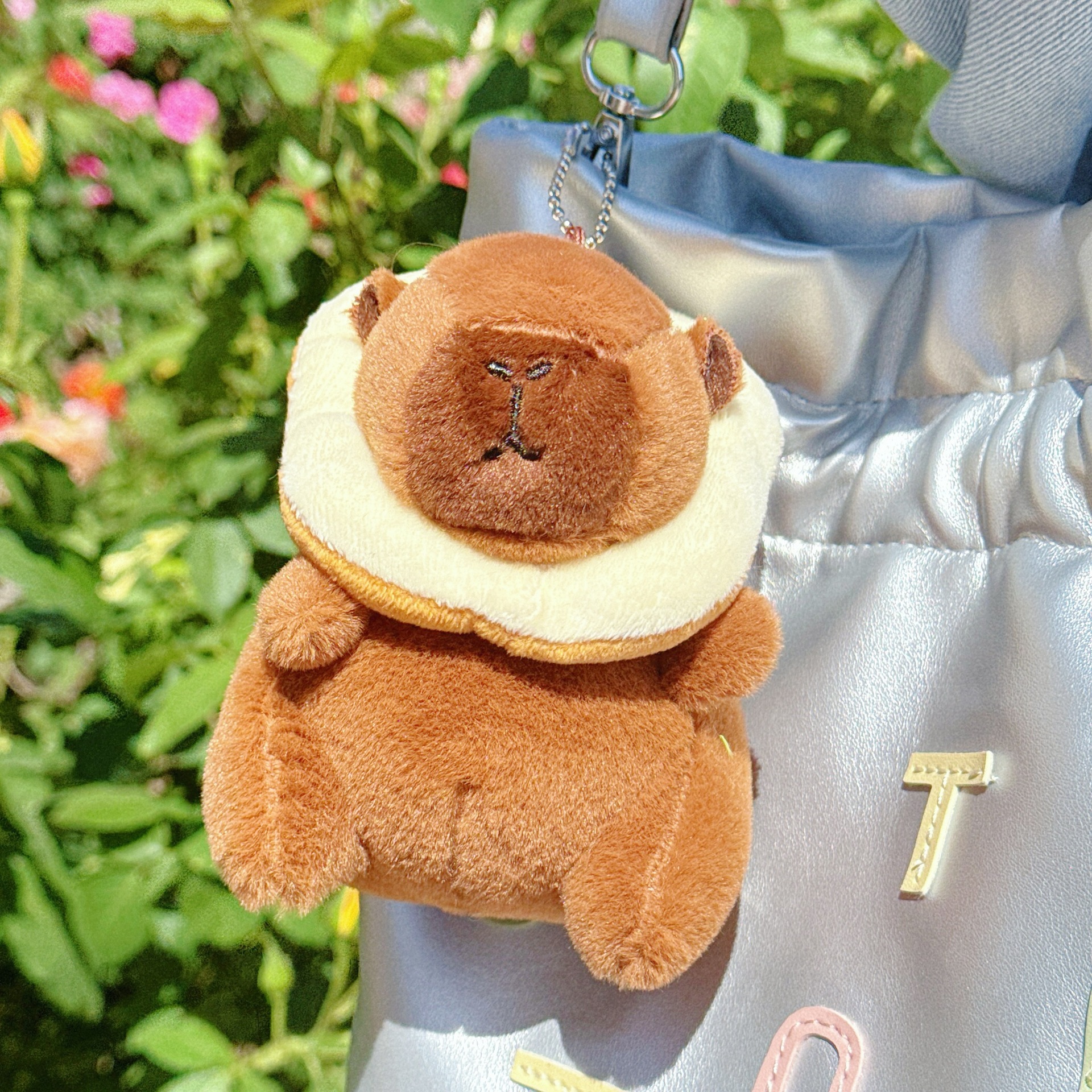 可爱卡皮巴拉公仔水豚鼠毛绒玩具玩偶钥匙扣书包挂件抓机娃娃批发