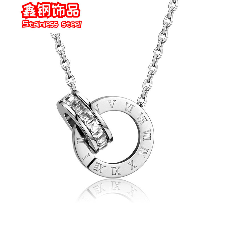 Niche Luxury Design Collarbone Chain, Simple and Versatile Roman Double-Ring Necklace, 18K Rose Gold Titanium Steel Accessory Pendant