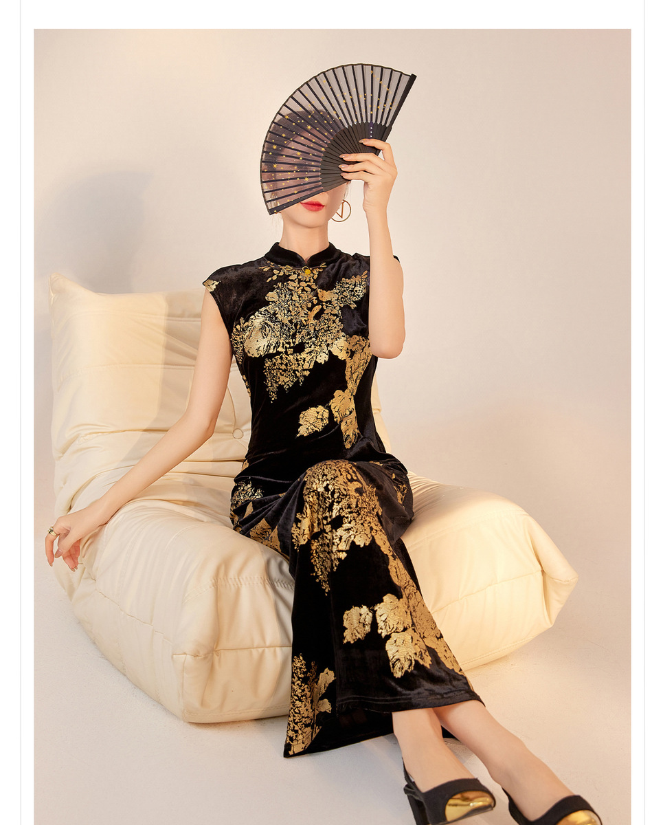 Set áo choàng cape kèm đầm dài thêu hoa họa tiết cây cỏ thanh lịch cho nữ — Váy (giao hàng trong 7 ngày), Áo choàng ngoài (giao hàng trong 7 ngày)