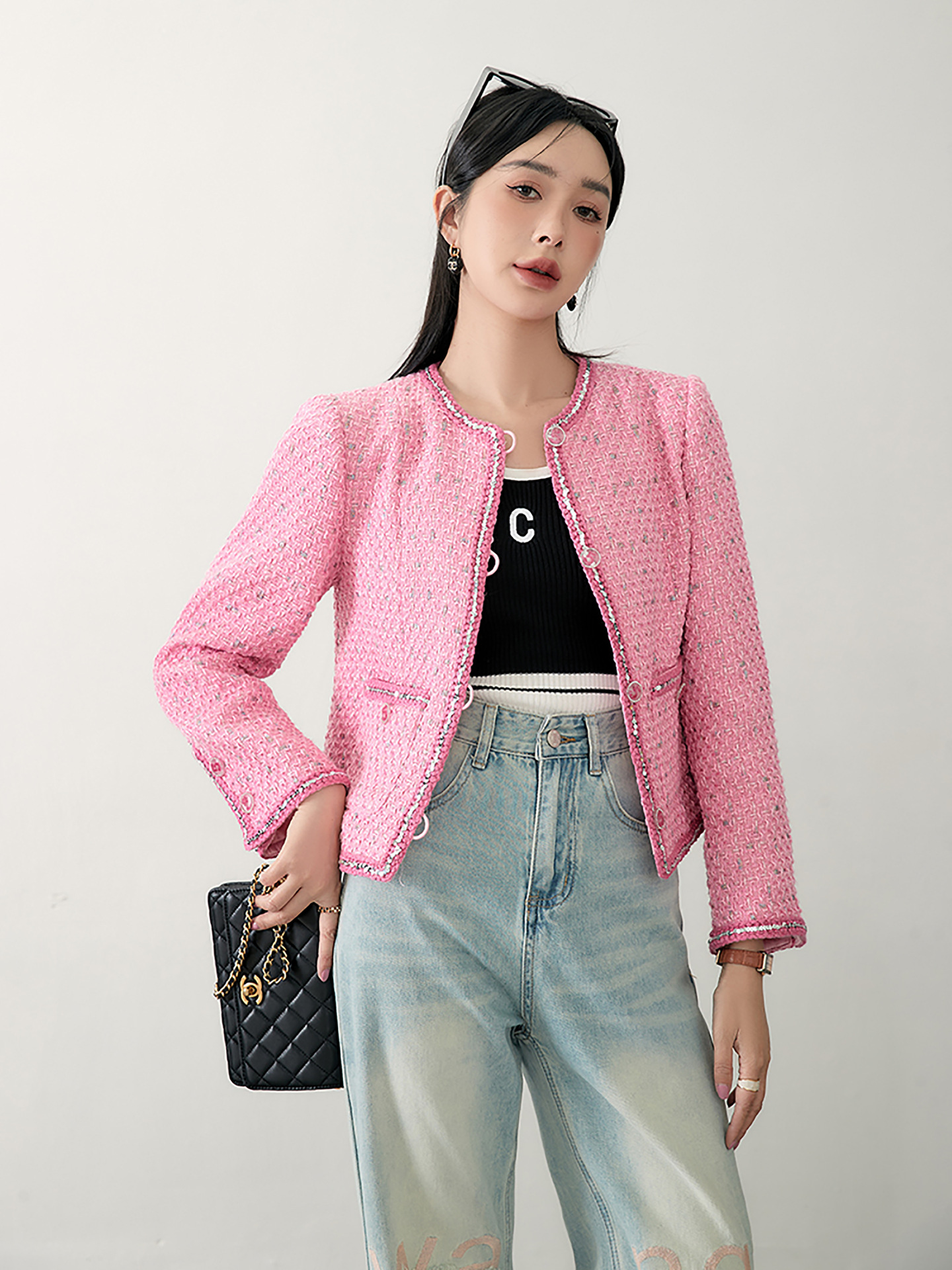 (Mới) Mã T1861 Giá 2210K: Áo Khoác Nữ Sutdc Hàng Mùa Xuân Thu Đông Họa Tiết Hoa Trông Trẻ Hơn Tuổi Thời Trang Nữ Chất Liệu G05 Sản Phẩm Mới, (Miễn Phí Vận Chuyển Toàn Quốc).