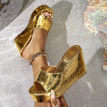 Women's Thick-Soled Heel Sandals, Gold Shiny Sandals, Fashionable, Elegant and Simple Slip-On Sandals, Casual Sandals