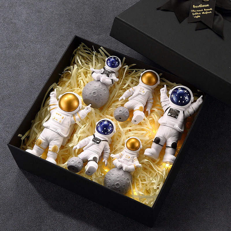 宇航员摆件小太空人模型树脂工艺品家居桌面装饰品情人节生日礼物