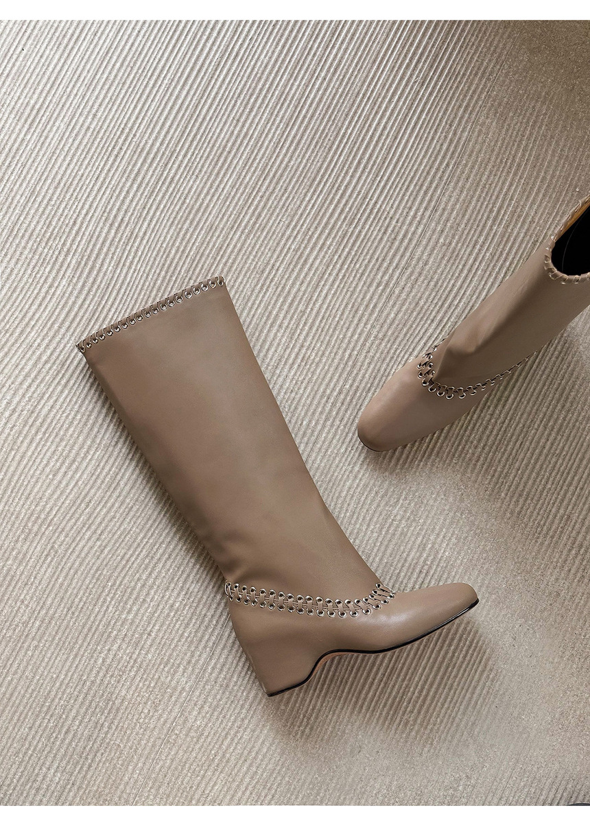 Boot nữ cổ cao ôm bắp chân mũi vuông đính 钉 gót xuồng — Màu đen bên trong, Màu kaki, Trong danh sách đen, Trong danh sách kaki