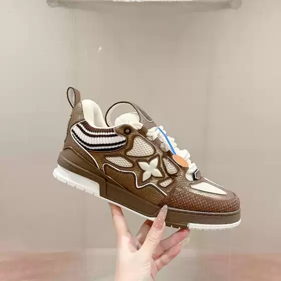 2025 Diamond Surface Thick-Soled Sneakers, Sports Shoes, Trendy and Fashionable Skateboard Shoes, Round-Toe Color Matching Basketball Shoes, Couple Shoes