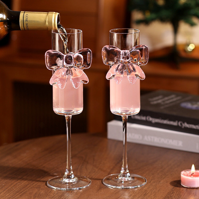 Good-Looking and Cute White Wine Glass, Juice Crystal Cup, Goblet, Cocktail Glass, Tipsy Butterfly Champagne Glass