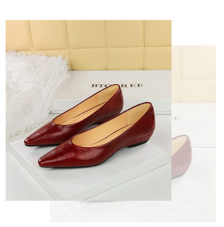 Giày Búp Bê Nữ Mũi Nhọn Da Bóng Chiều Cao Đế Khoảng 3cm Màu Đen, Nâu, Đỏ, Trắng chi tiết 10
