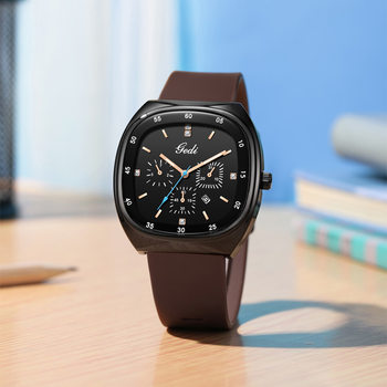 Goldie Small Large Dial Student Watch High Color Value Oval Disc Silicone Watch Women's Light Luxury Waterproof Calendar Watch