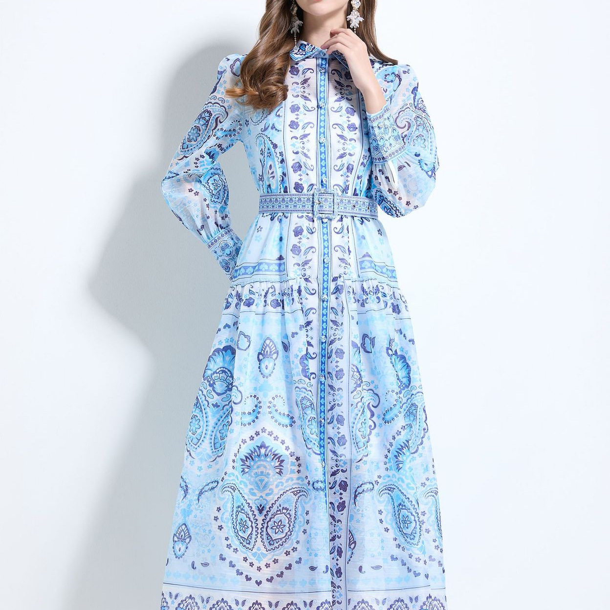 Vintage French Elegant Floral Print Maxi Dress for Women Waist Defining Flared Skirt Pleated Design Perfect for