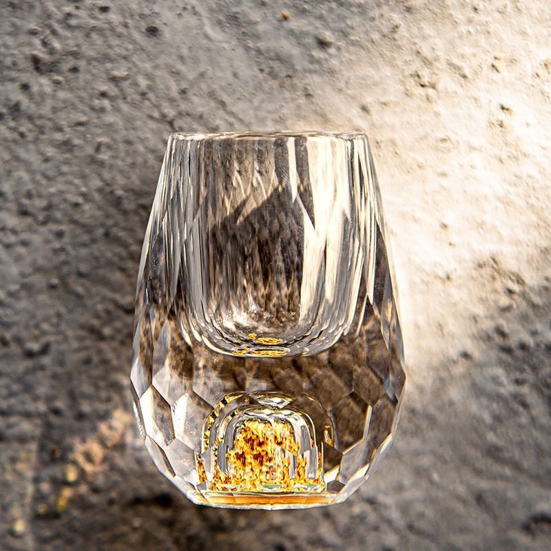 High-grade Liquor Glass Set Home Lead-free Crystal Gold Foil Wine Dispenser Diamond Gold Foil One-piece Glass Spirits Glass Gift Box
