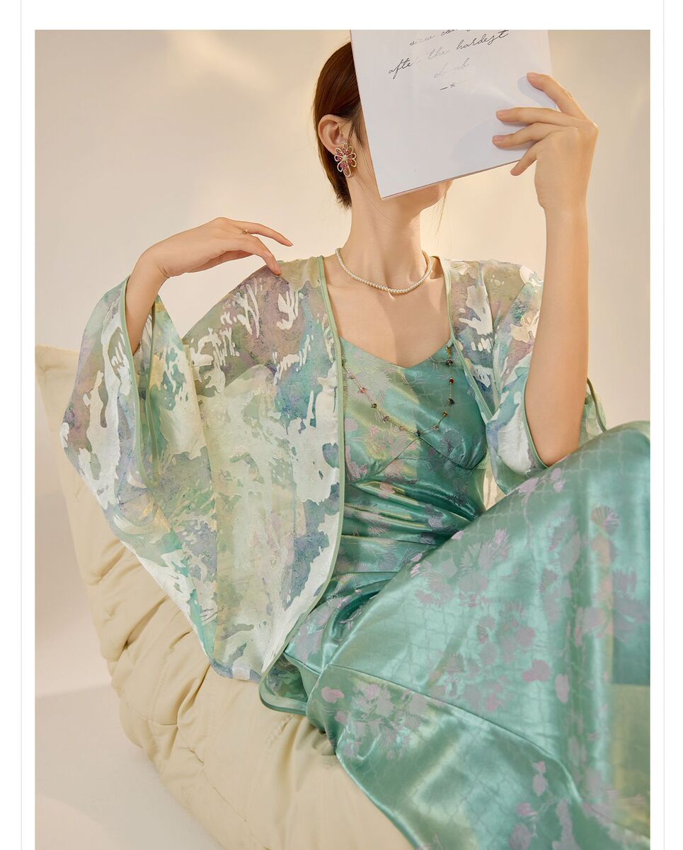 Áo khoác mỏng dệt hoa văn thêu nổi dáng rộng cổ chữ V nữ — Màu vàng mơ (giao hàng trong 7 ngày), Màu vàng mơ (phát hành trong cùng ngày), Xanh Khói Hồ (Cấp ngày hôm nay), Xanh Khói Hồ (giao trong 7 ngày)