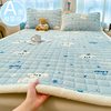Class a Milk Velvet Mattress Three-Piece Set Winter Thickeneded Baby Velvet Soft Mattress Quilted Warm Dormitory Bed Sheets Pad