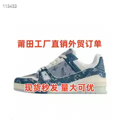 2025 New Couple Shoes Lightweight Breathable Casual Shoes Anti slip Soft soled Sports Shoes Men's and Women's Fashion Versatile Board Shoes
