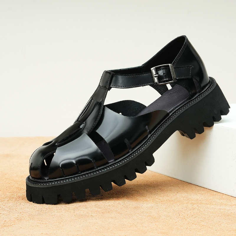 Sandal Rọ Nam Da Bóng Đế Dày Chiều Cao Đế Khoảng 3cm Màu Đen