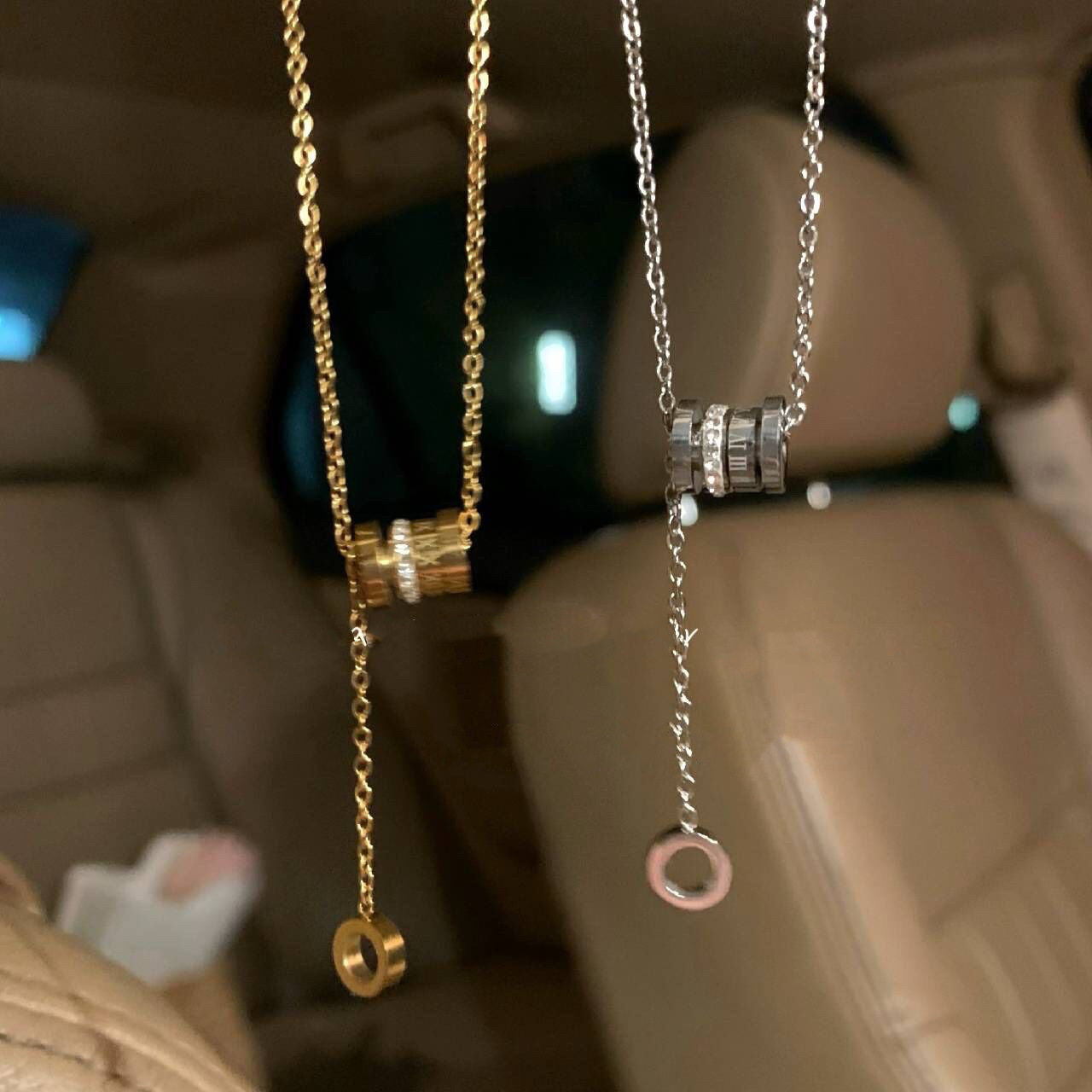 Titanium Steel Color-free Small Waist Light Luxury Necklace Women's Summer Internet Celebrity Niche High-end Design Accessories Clavicle Chain Pendant