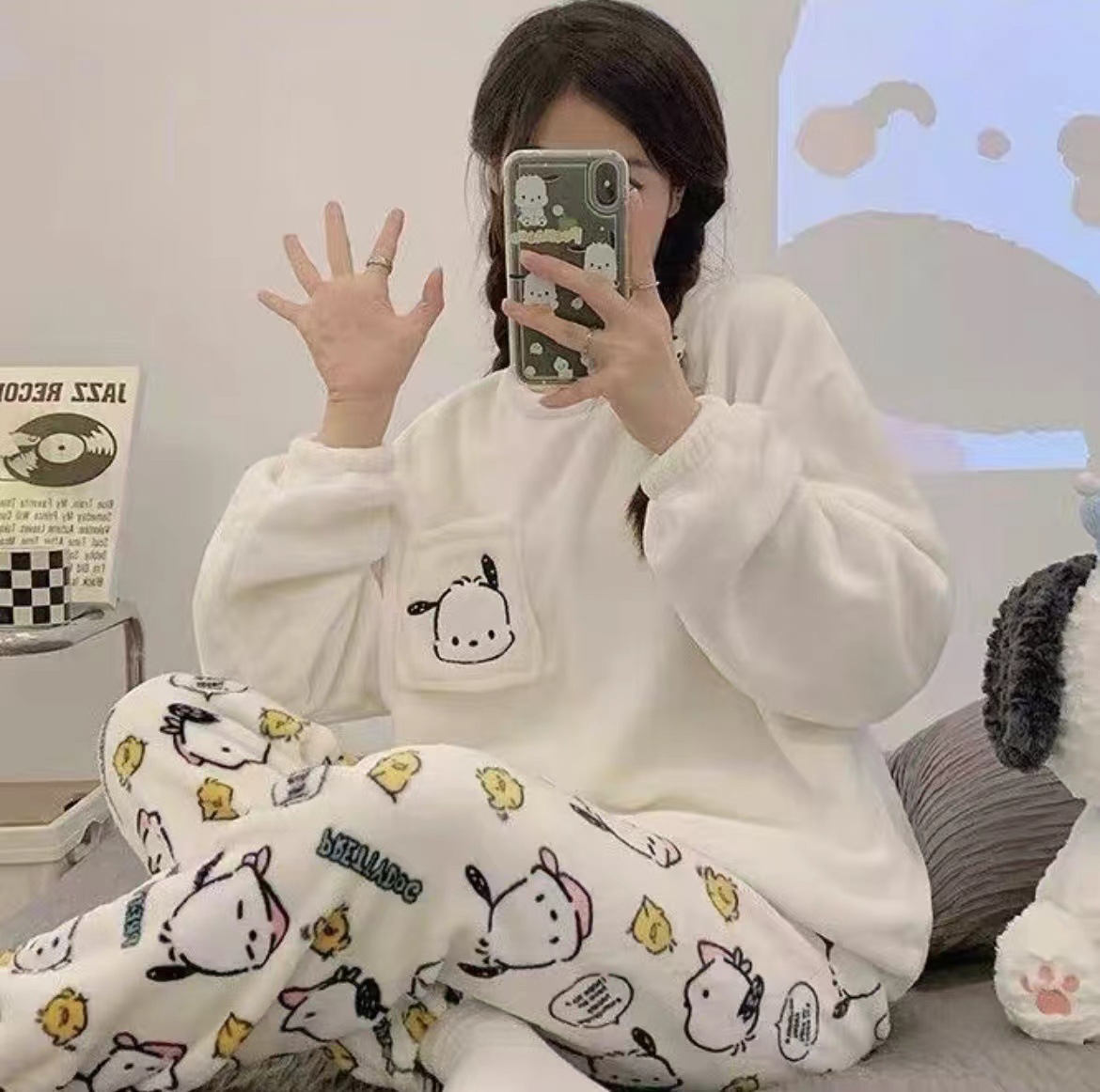 睡衣冬季女款珊瑚绒2025年新款冬天法兰绒秋冬家居服套装厂家直销