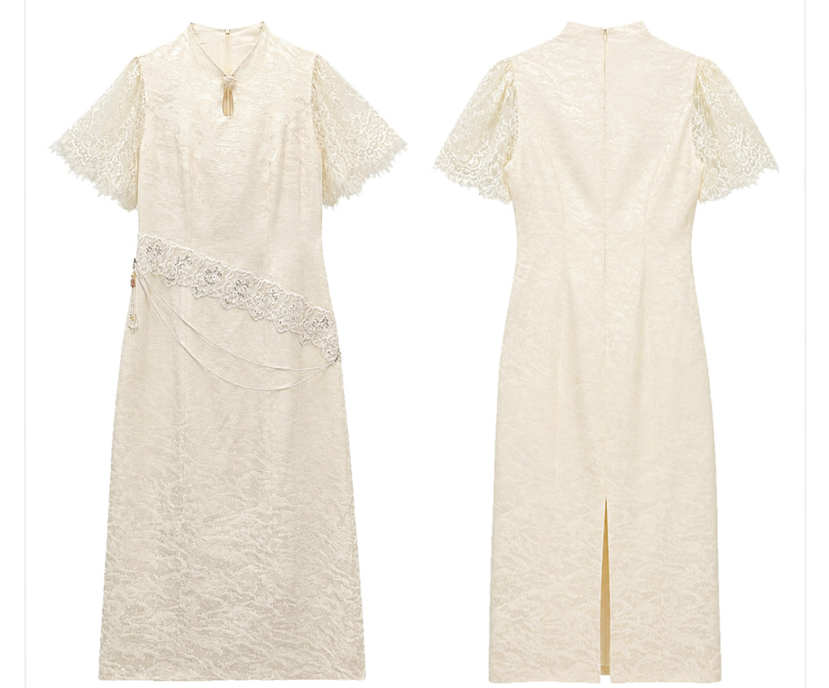 Bộ áo dài cách tân dáng ôm họa tiết hoa dệt jacquard kèm khăn choàng ngọc trai tháo rời — Vân kiều, Váy liền, Bộ