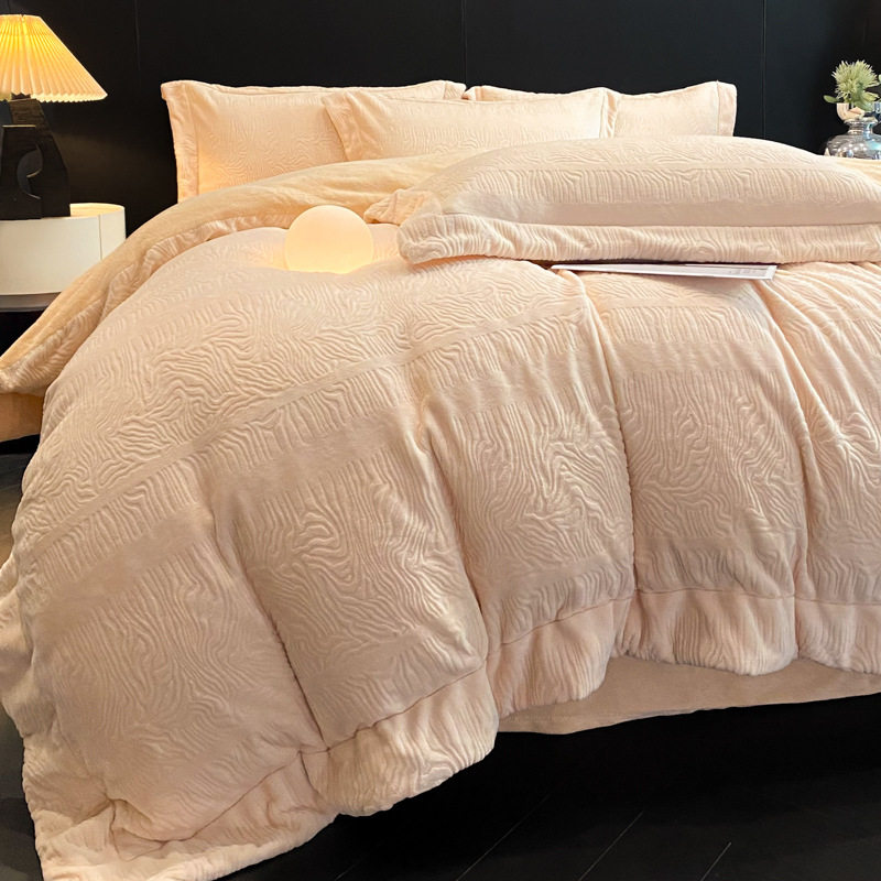 Class A Maternal and Infant Grade Three-dimensional Carved Milk Velvet Four-piece Set Thickened Warm High-grade Solid Color fleece-lined Winter Bedding