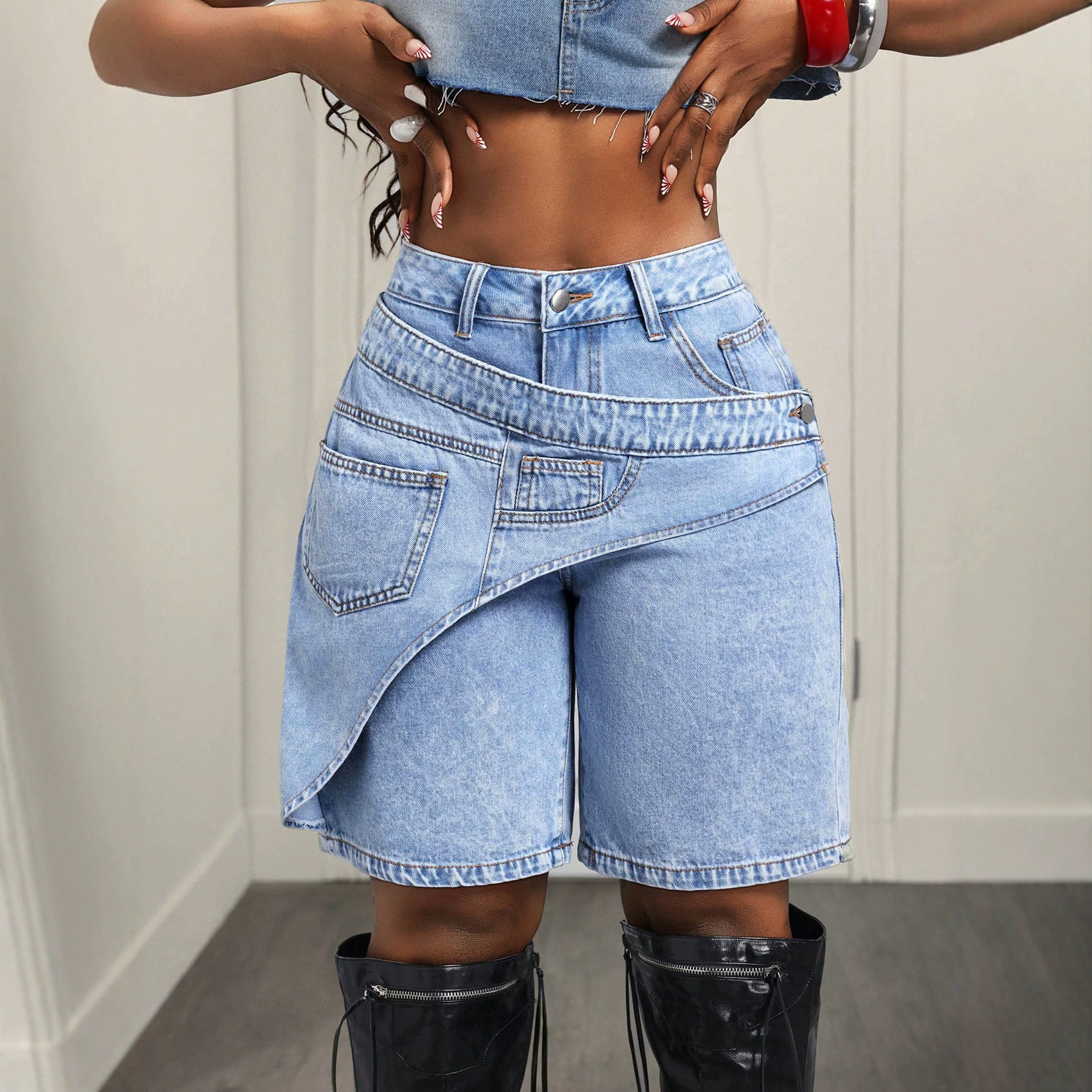 Casual Womens Denim Shorts Trendy Style Comfortable Fit Versatile for Outings Ready to Ship Low MOQ