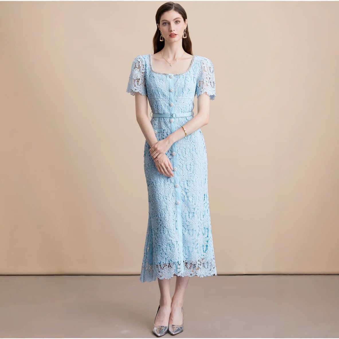 French Chic Lace Dress Short Sleeve Square Neck Rhinestone Embellished Slim Fit Summer Evening Wear Wholesale