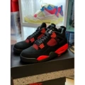 Black and red thunder king-pure original version