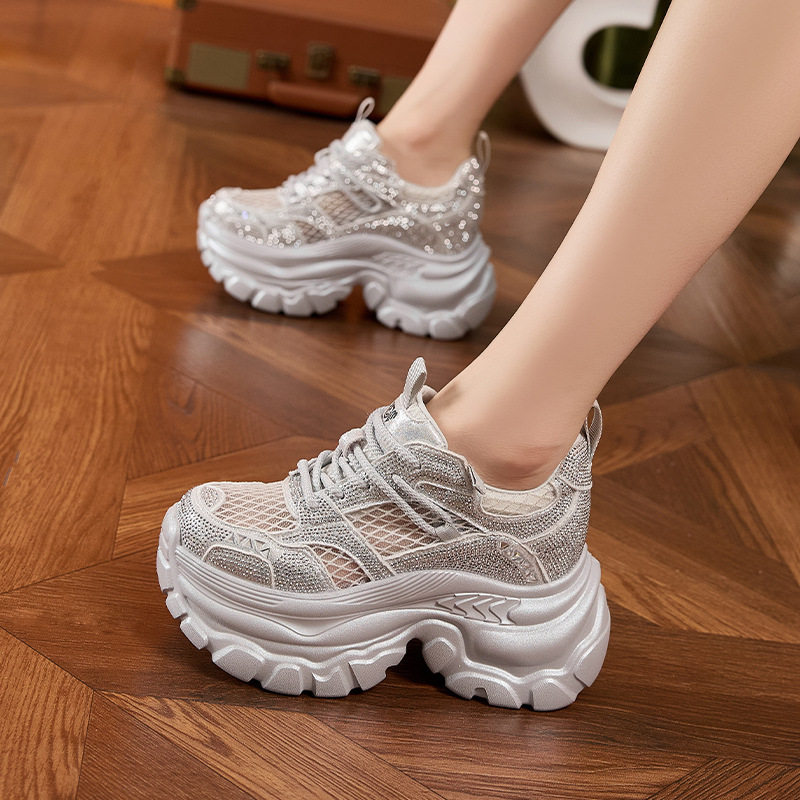 Sneaker nữ chunky đế dày rhinestone mũi tròn dây buộc — Trắng, Bạc, Đen