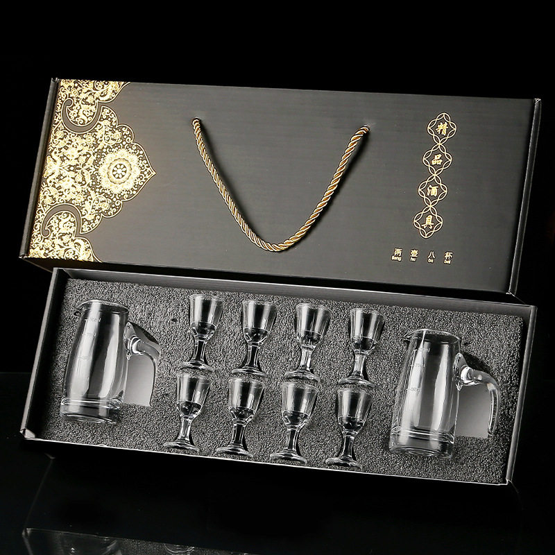 Liquor Glass Set Gift Box with Gold-Painted Spirit Glasses, Small Tasting Cups, Portable Gift Box Set