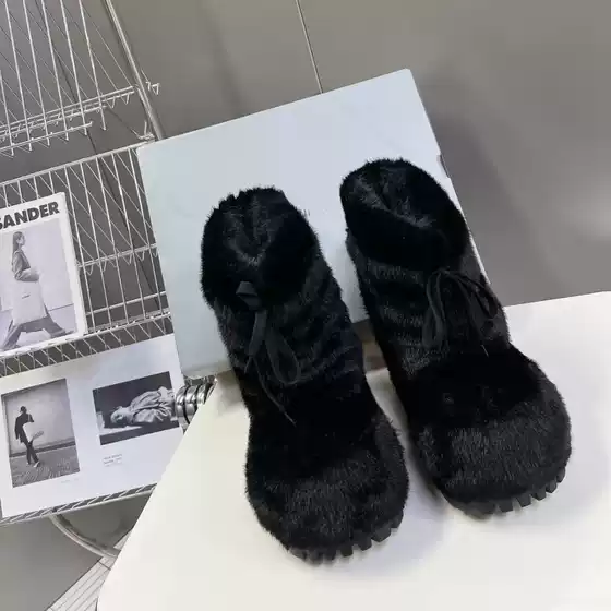 In stock 2025 winter new style sleeve thick sole height increase ugly cute big head snow boots women's fur integrated fur warm short boots