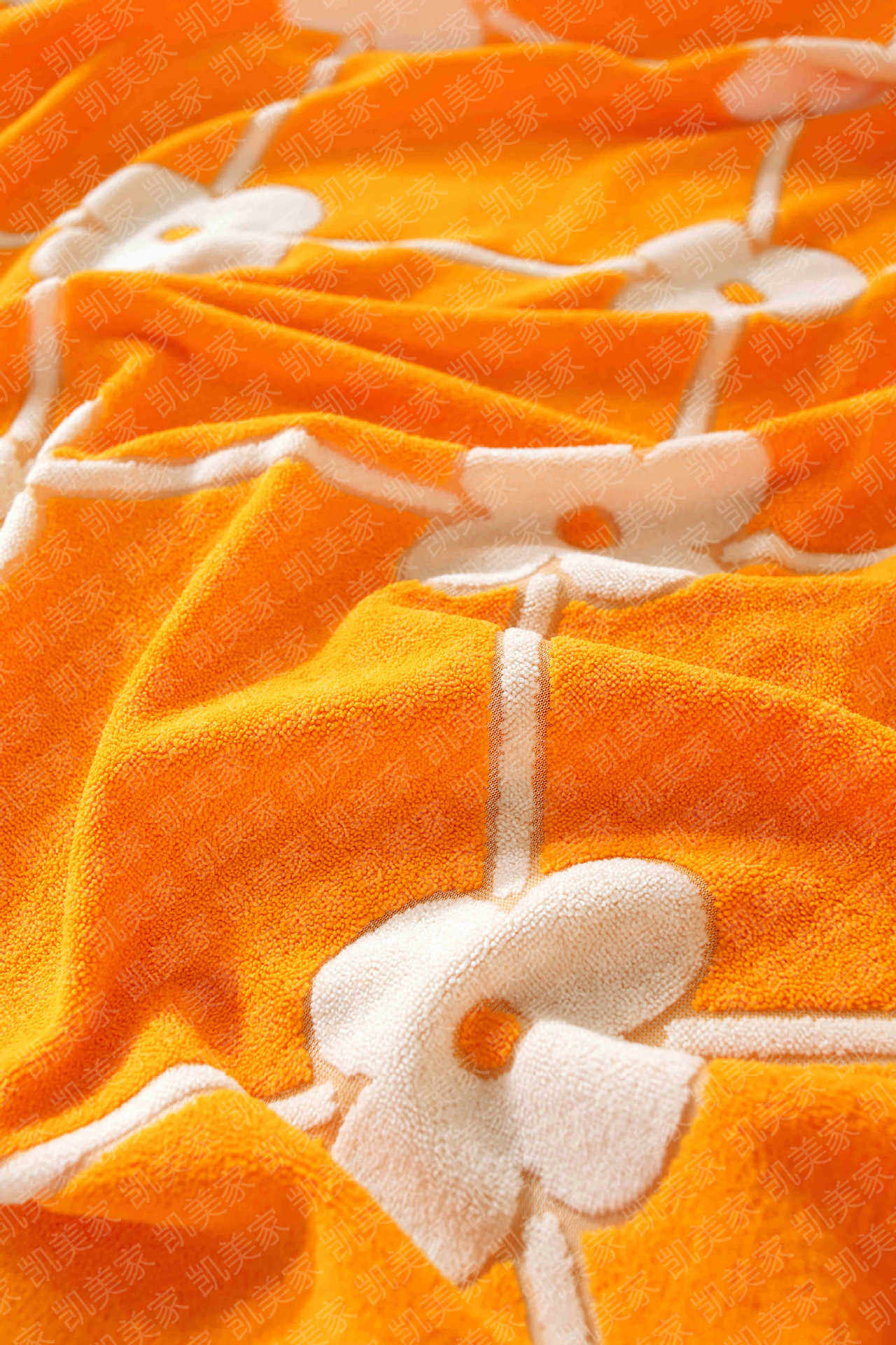 Modern light luxury high-grade sofa cover cloth full cover four seasons universal chenille cat-proof sofa cover sofa blanket