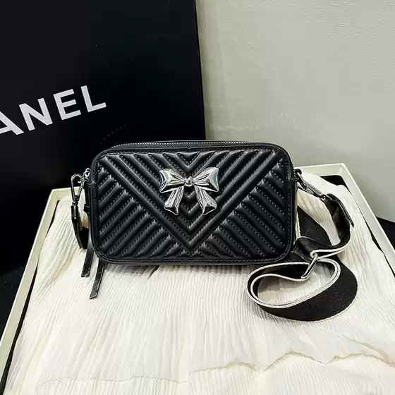 Cross-Border Women's Bag 2026 New Fashion Versatile Camera Bag with a High-End Feel, Casual and Simple Single-Shoulder Crossbody Small Square Bag