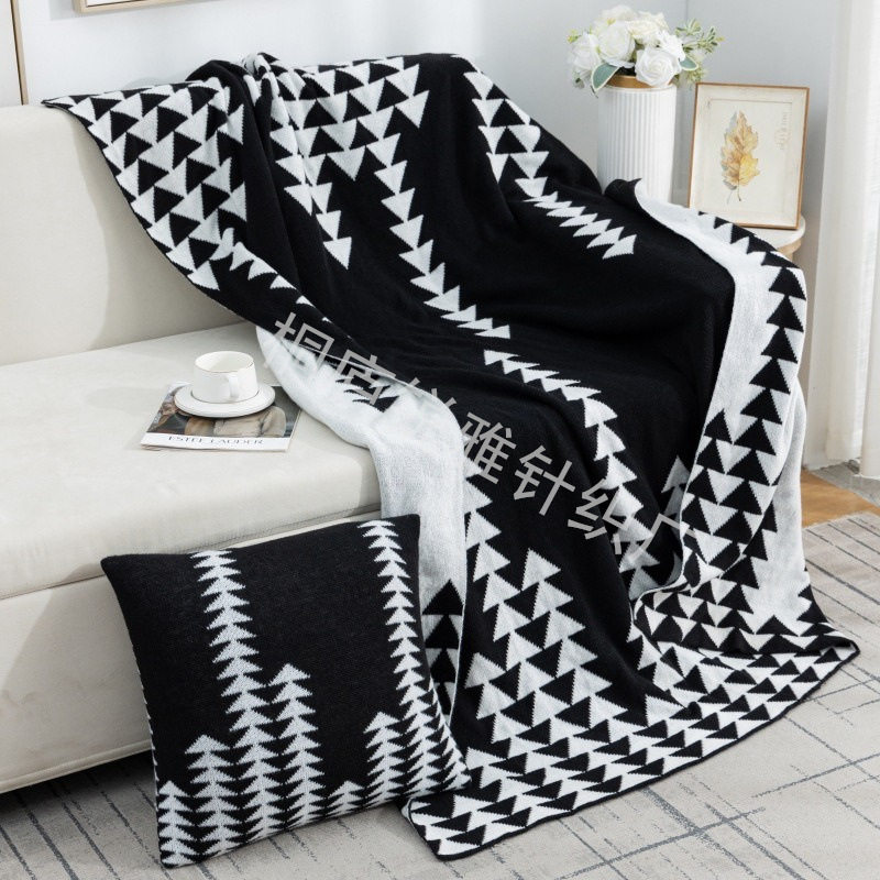Amazon's Best-Selling Knitted Blanket, Light Luxury Sofa Blanket, Air-Conditioning Blanket, European and American Style Blanket, Office Nap Thread Blanket