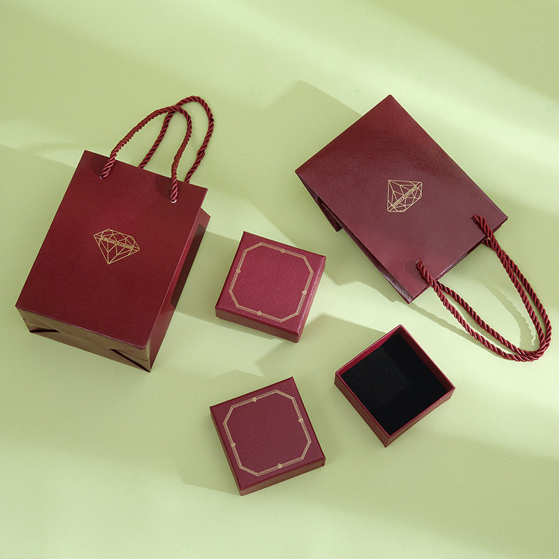 Spot Red Twill Jewelry Box High-end Vintage Earrings Earrings Necklace Jewelry Box Ring Badge Gift Box