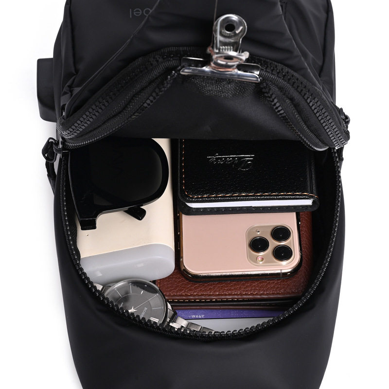 Trendy Men's Chest Bag Multifunctional Crossbody Bag Fashionable Korean Style Waist Bag 2025 New Solid Color Simple Riding Backpack