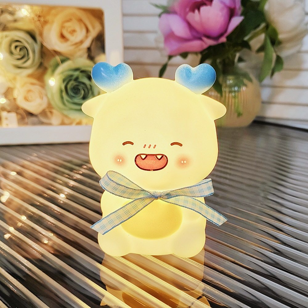 爆款网红发光玩具批发夜市摆摊小商品儿童小夜灯圣诞节生日伴手礼