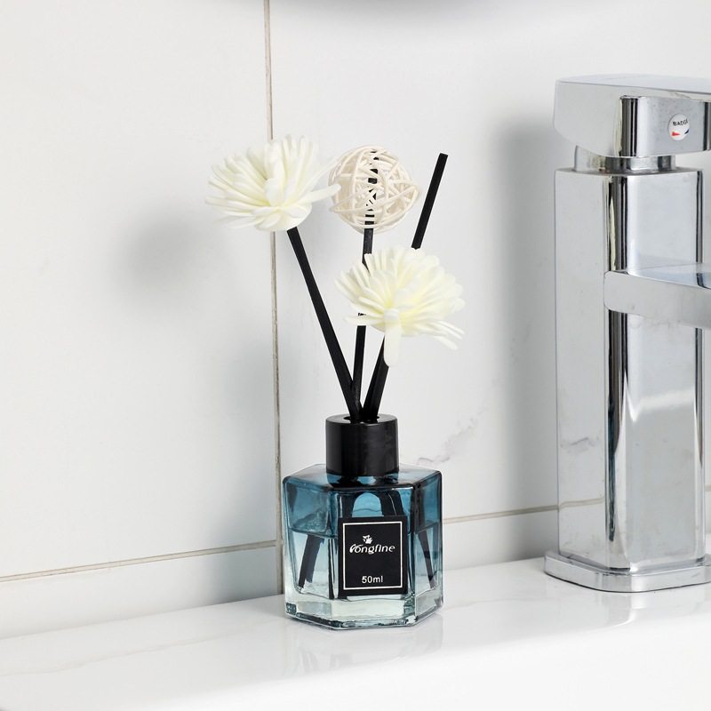 朗芬50ml无火香薰精油渐变蓝色六角藤条香薰 汽车空气清新剂香水,淘宝优惠券,粉丝福利购,淘宝优惠卷