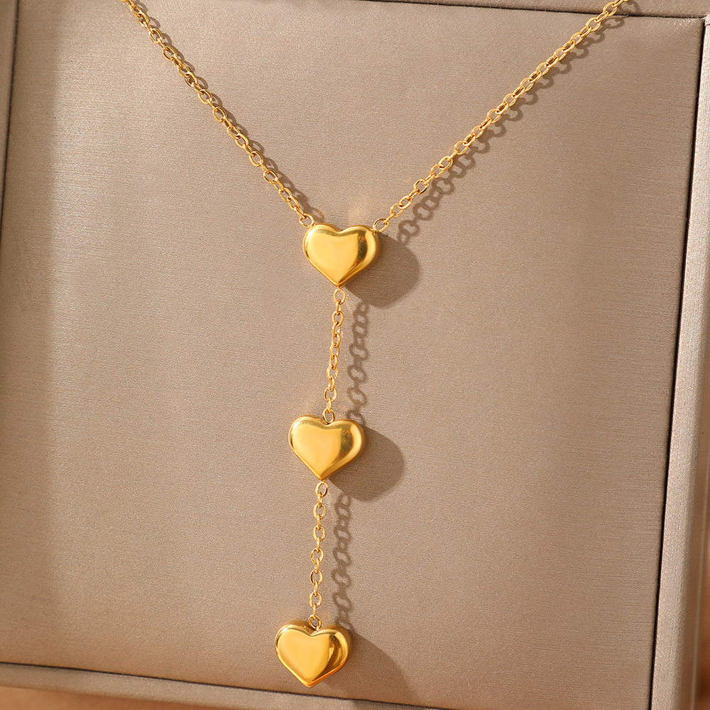 European and American Cross-border Fashion Stainless Steel Multi-love Design Pendant Necklace Simple Light Luxury All-match Titanium Steel Clavicle Chain