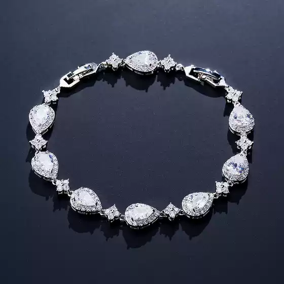 European and American Retro Zircon Wedding Jewelry, Bride and Bridesmaid Accessories, Light Luxury, High-End Feel, Niche Design, Non-Fading