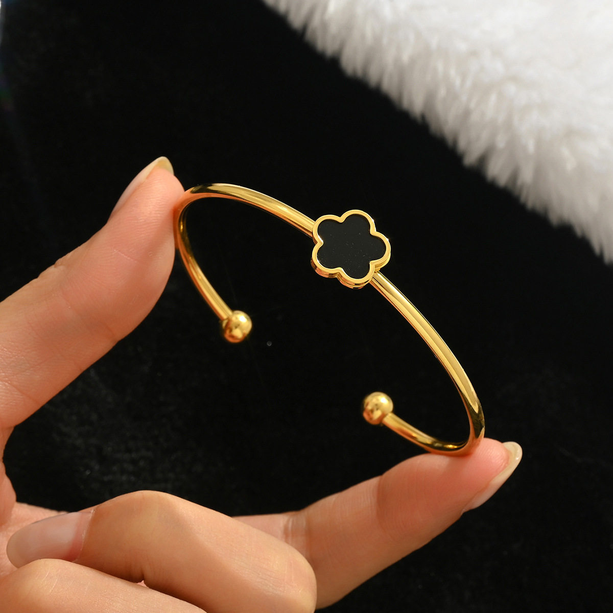 欧美热卖时尚不锈钢金色手镯不易褪色18K不锈钢首饰gold bangles