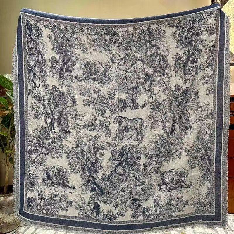 Blanket Customized Gift Overlord Same Style Tea Ji Camping Blanket Picnic Mat Thread Blanket Aviation Blanket Aircraft Blanket Factory