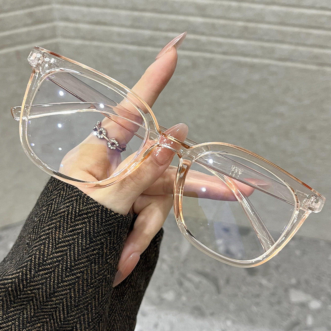 Classic Square and Round Frame Glasses 2025 New Cross-Border Glasses Frame Whitening Casual Flat Mirror Plain Rice Nail Glasses Frame