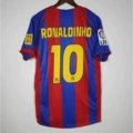 0405 barcelona home game no. 10 + la liga