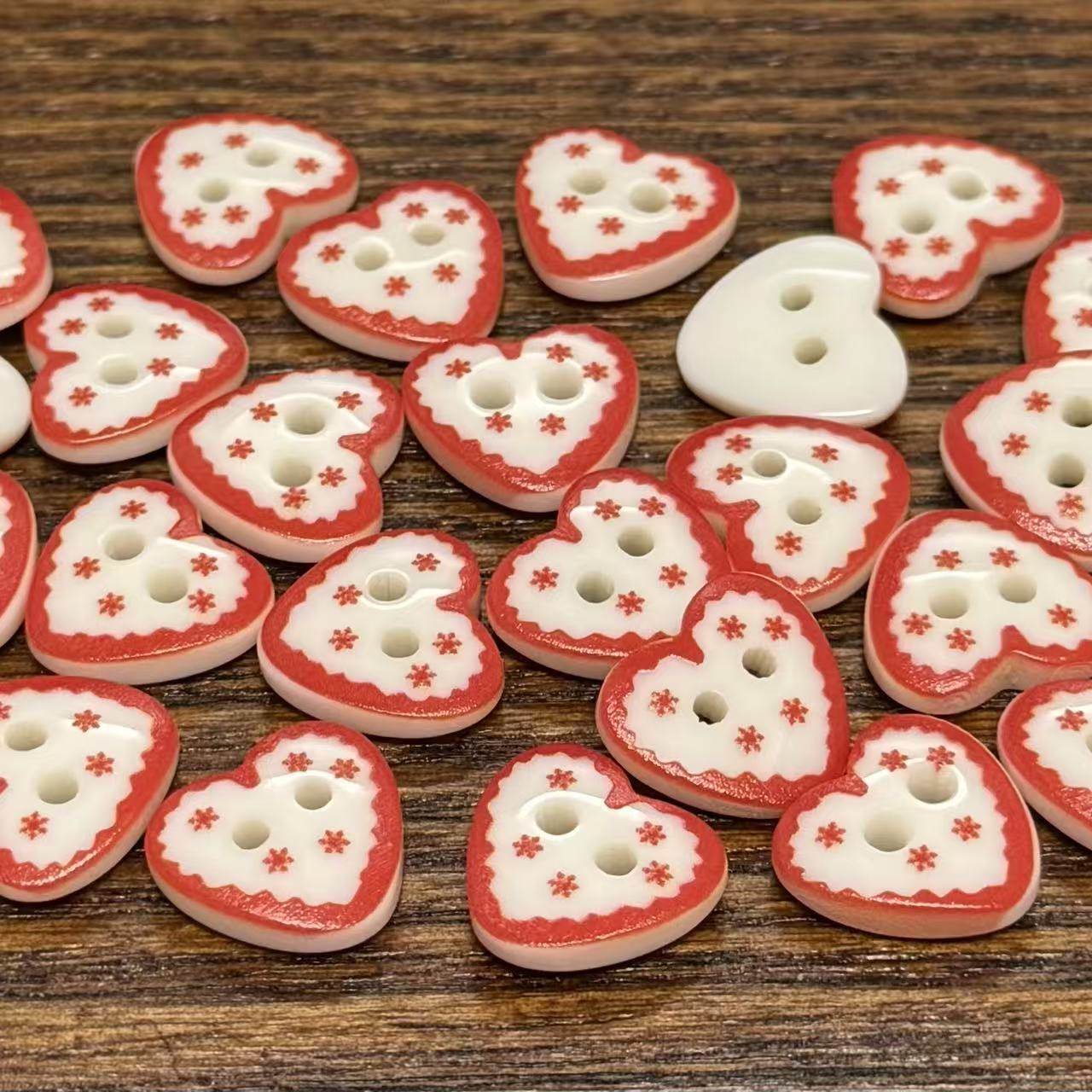 Designed Heart Buttons Hand-Painted Red Lines Kidsren's Cartoon Handmade DIY Buttons Bjd Baby Clothes Decorative Accessories