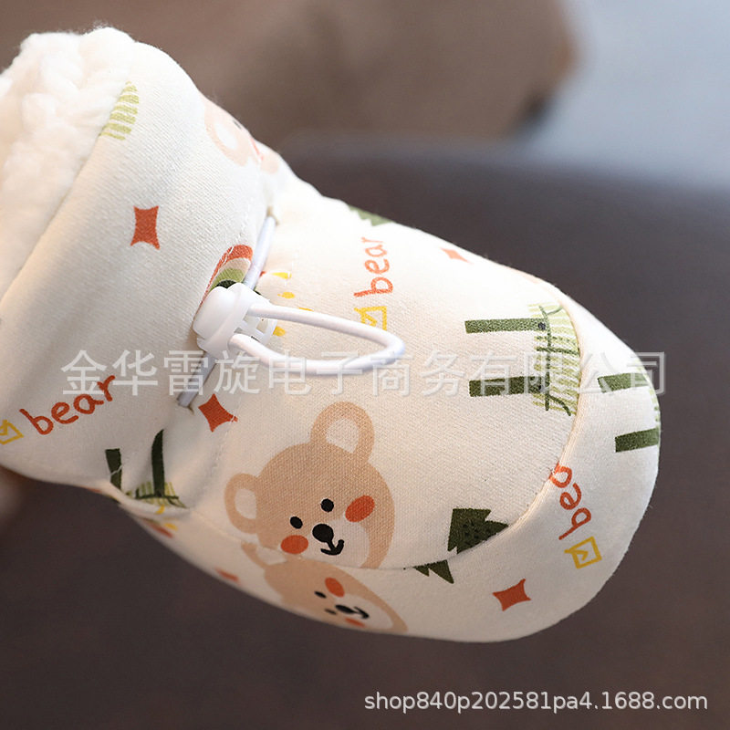 Winter baby shoes and socks 0-1 years old 3-6-9 months baby boys and girls fleece-lined thickened soft sole foot cover newborn cotton shoes 10
