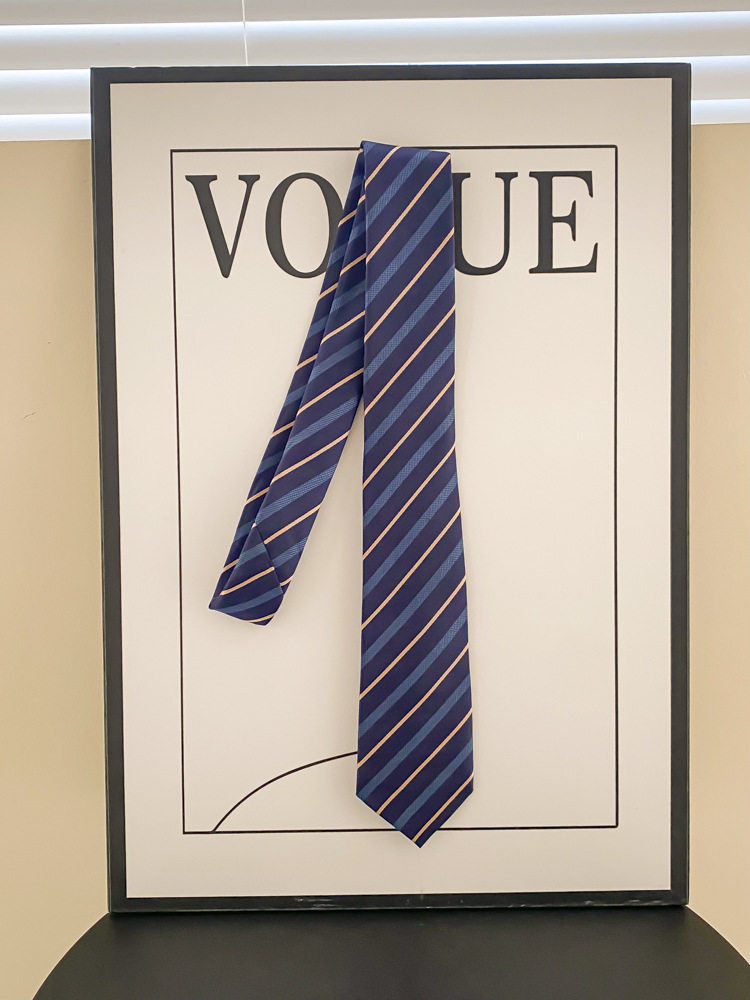 黄色のインターバルツイルブルーのネクタイ - 約140cm