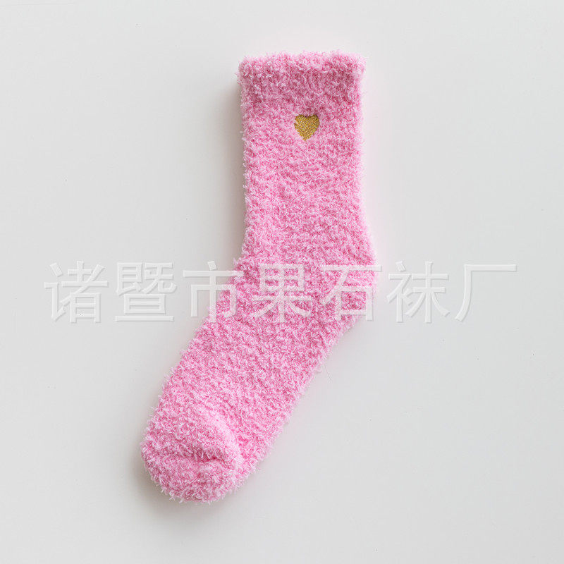 包邮加厚加大珊瑚绒袜子刺绣爱心袜子不掉毛半边绒女士跨境中筒袜